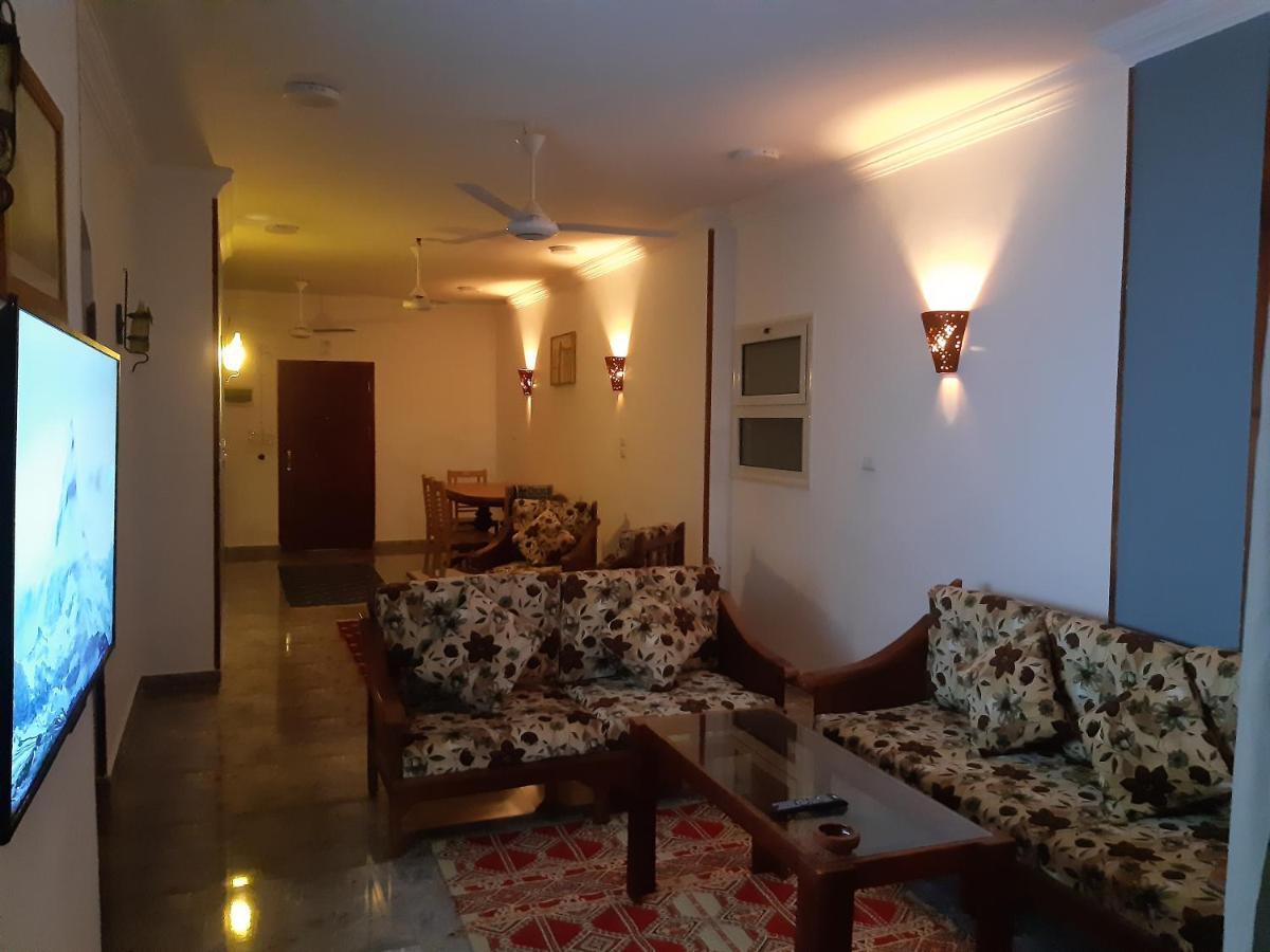 German Dolphin Apartment El Qoseir Exterior photo