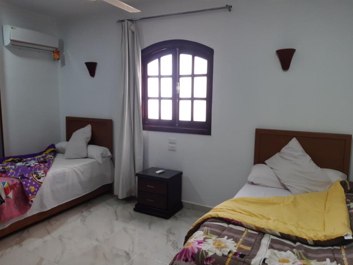 German Dolphin Apartment El Qoseir Exterior photo