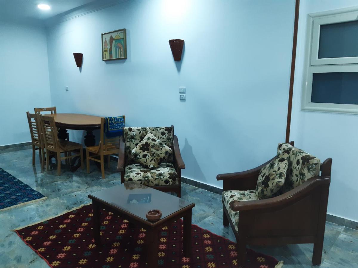 German Dolphin Apartment El Qoseir Exterior photo