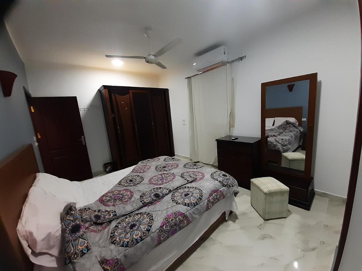 German Dolphin Apartment El Qoseir Exterior photo