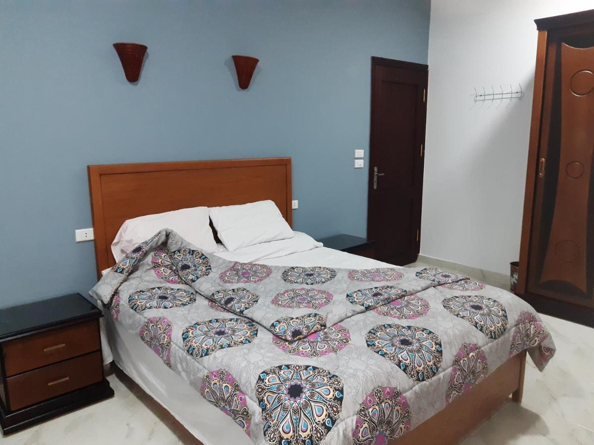 German Dolphin Apartment El Qoseir Exterior photo