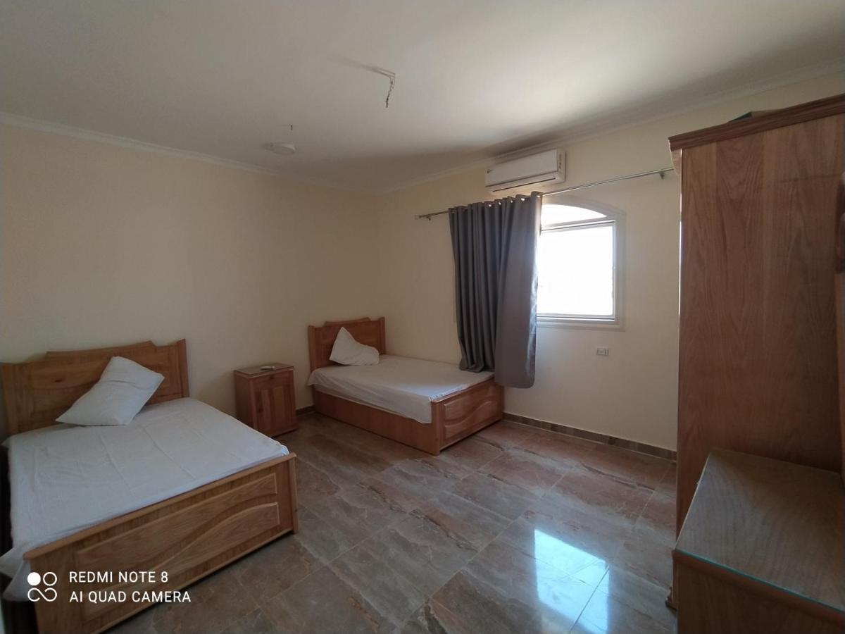 German Dolphin Apartment El Qoseir Exterior photo