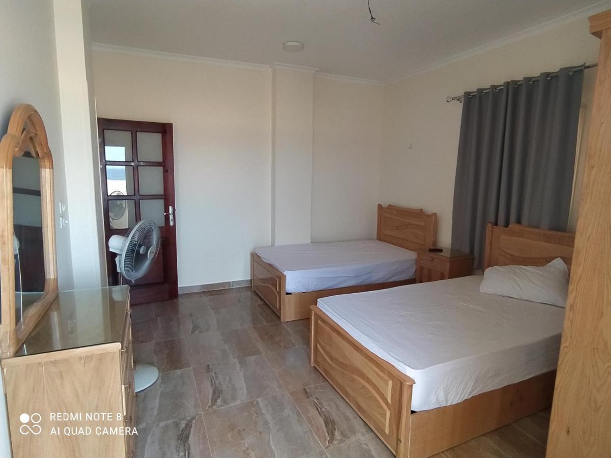 German Dolphin Apartment El Qoseir Exterior photo