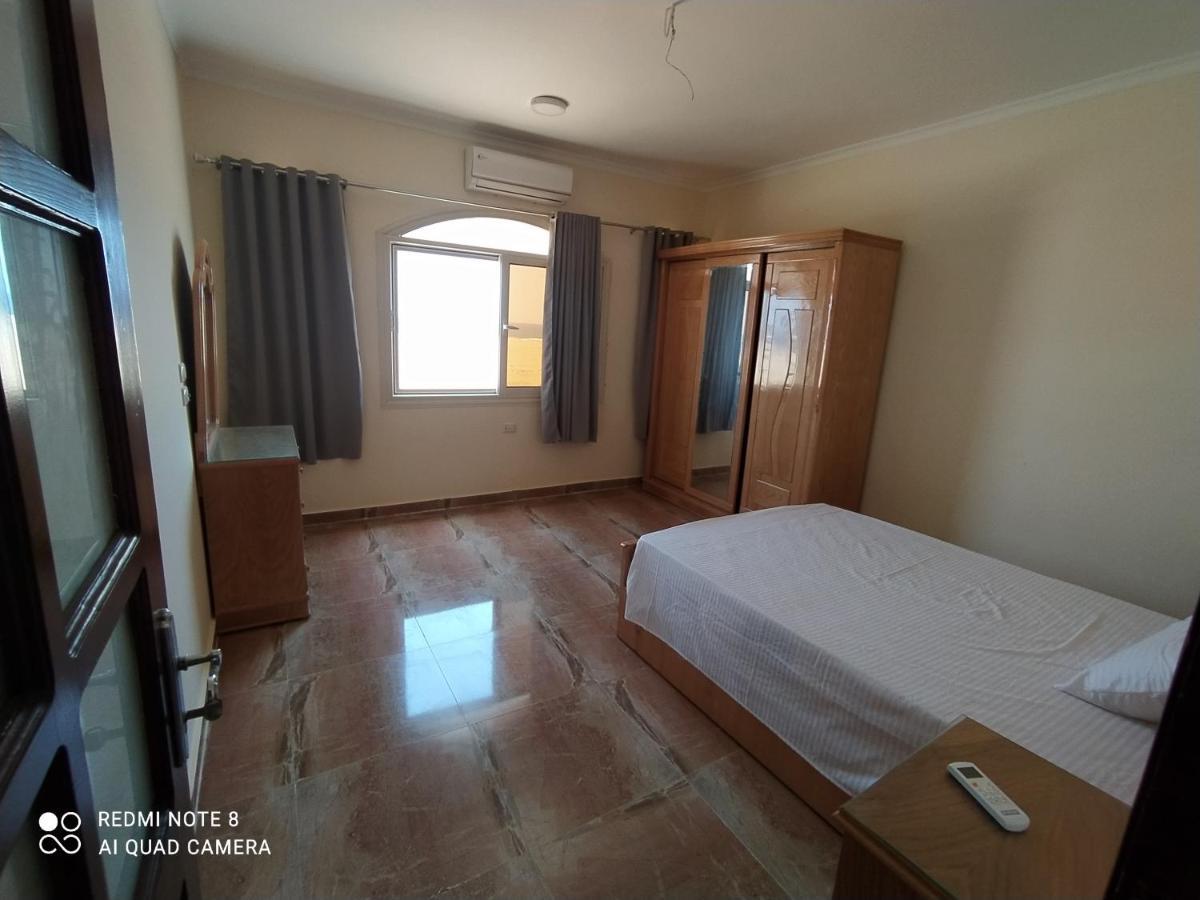German Dolphin Apartment El Qoseir Exterior photo