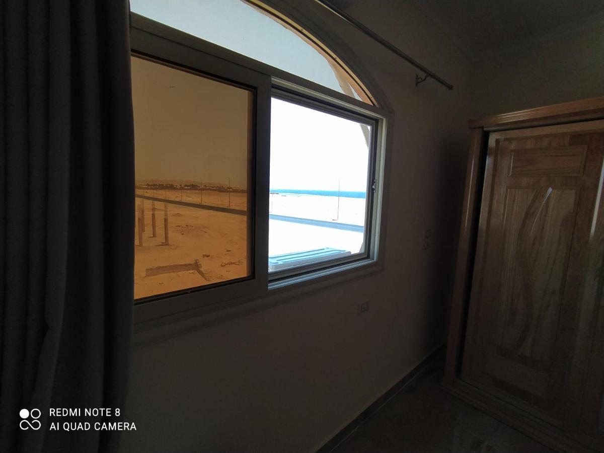 German Dolphin Apartment El Qoseir Exterior photo
